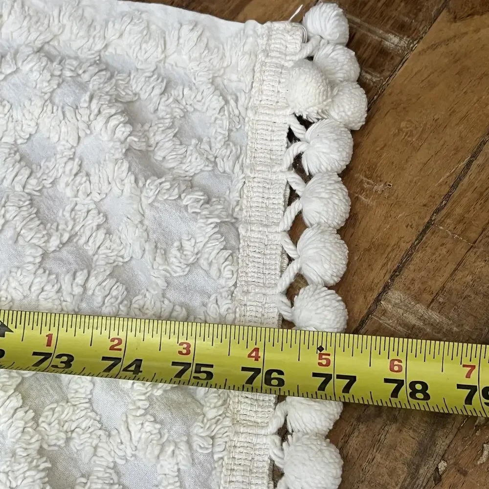 L.L Bean Chenille Coverlet 107 x 76